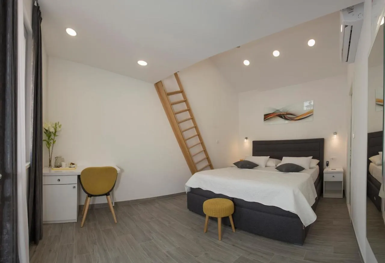 Guest house Central Old Town Rooms 1 Split Croatia
