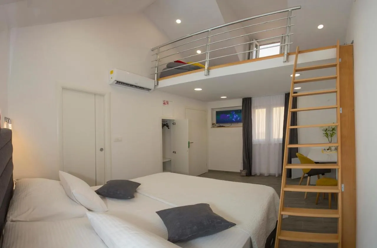 Central Old Town Rooms 1 Split Croatia
