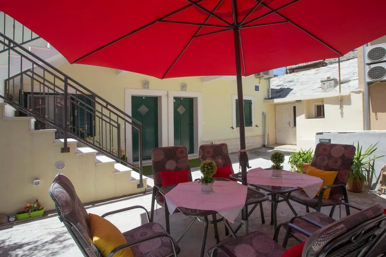 Guest house Central Old Town Rooms 1 Split